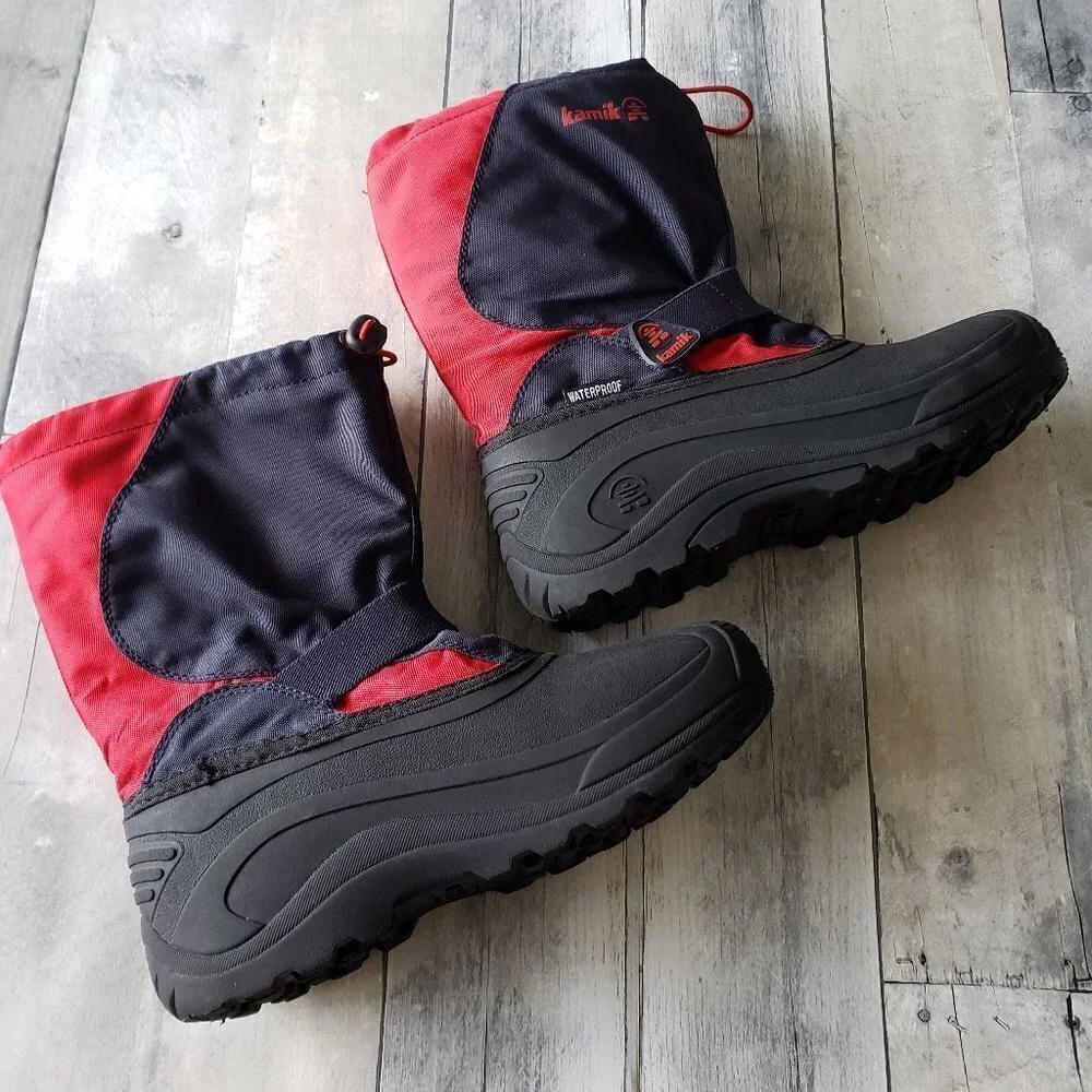 Kamik red and black waterproof snow boots after ski boots - Size 6 Youth